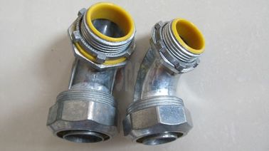 Conector de conduta flexível e acessórios líquidos