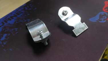 Grampos de canais galvanizados galvanizados para EMT e condutos elétricos rígidos